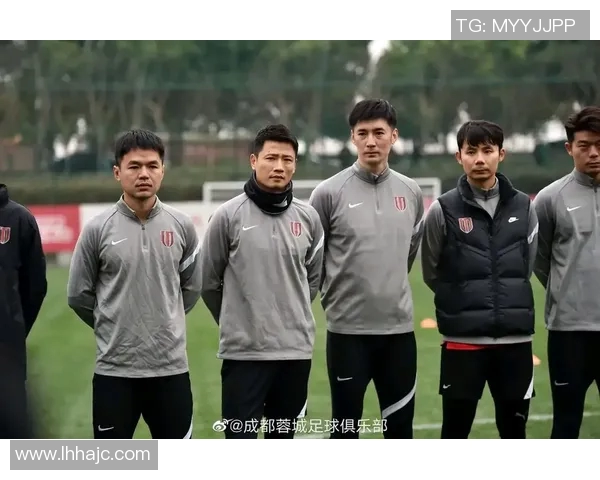 三圣乡足球明星的风采与成就盘点及其对地方足球的影响